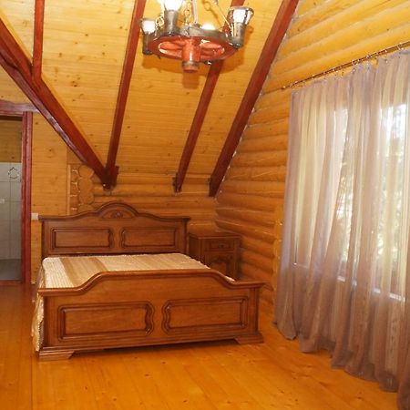 Норіс Hotel Migovo Luaran gambar