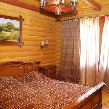 Норіс Hotel Migovo Luaran gambar