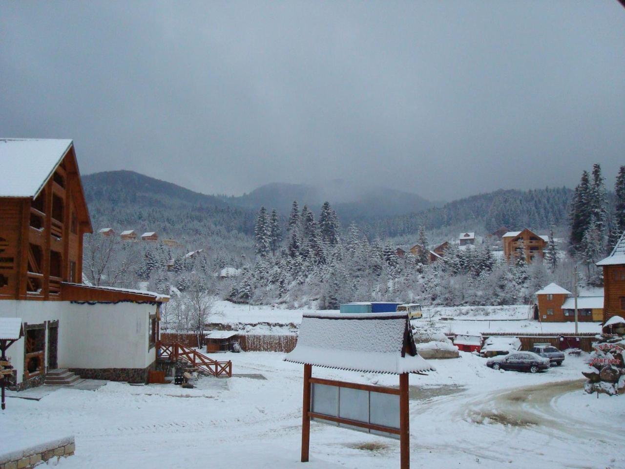 Норіс Hotel Migovo Luaran gambar