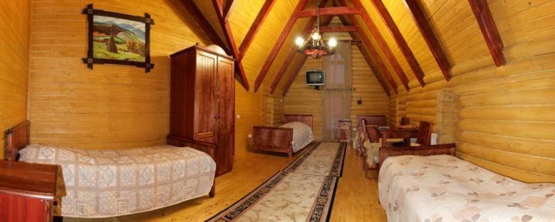 Норіс Hotel Migovo Luaran gambar