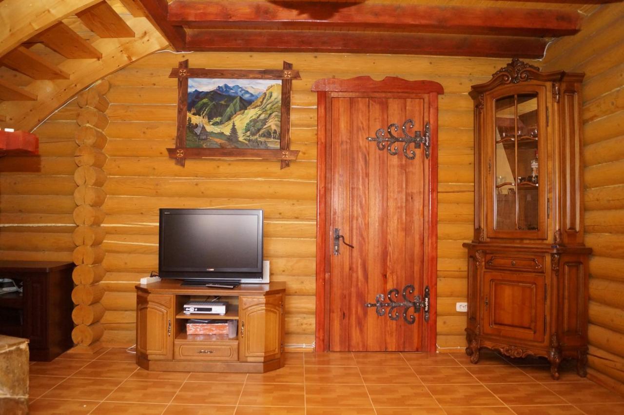 Норіс Hotel Migovo Luaran gambar