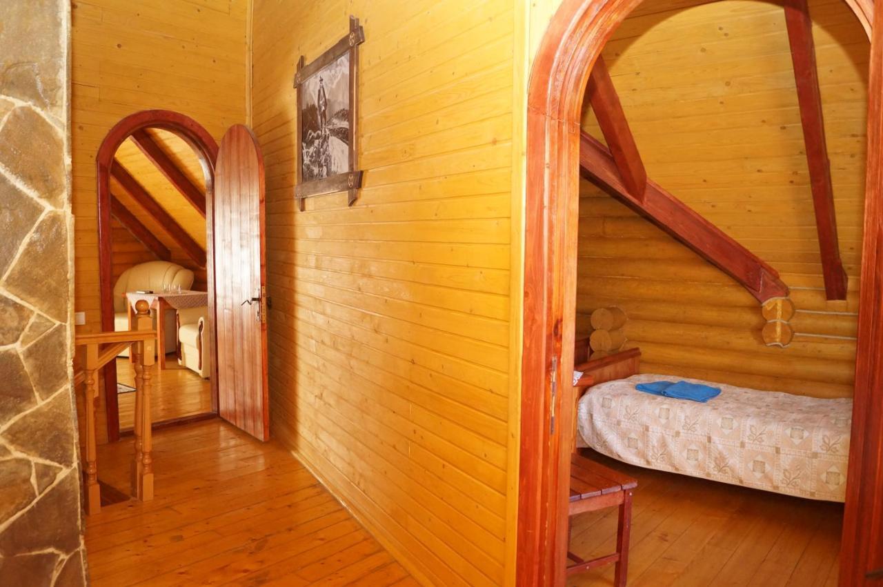 Норіс Hotel Migovo Luaran gambar
