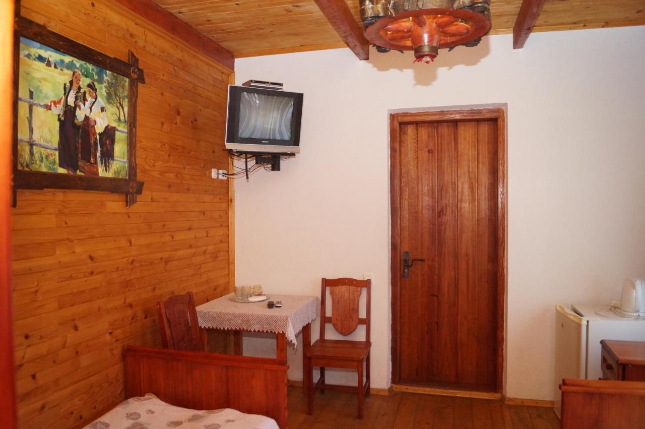 Норіс Hotel Migovo Luaran gambar